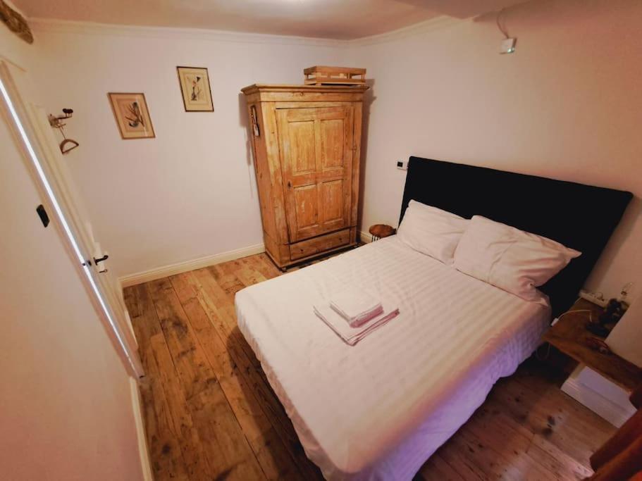 Haus Moselwald - 3 Bedrooms Enkirch Kültér fotó
